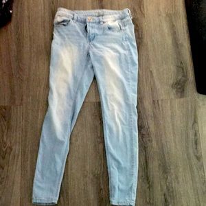 Very good low rise jeans